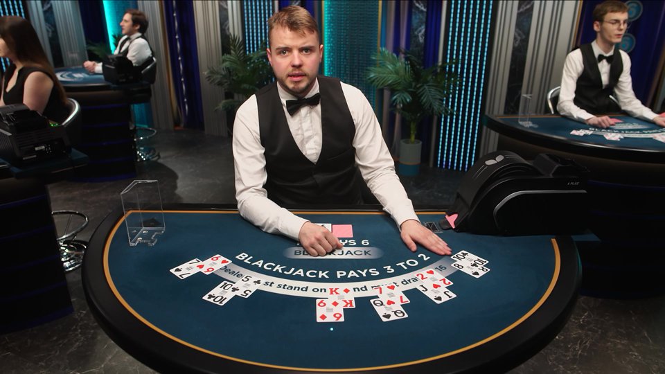 Live preview for Classic Always 6 Blackjack 2
