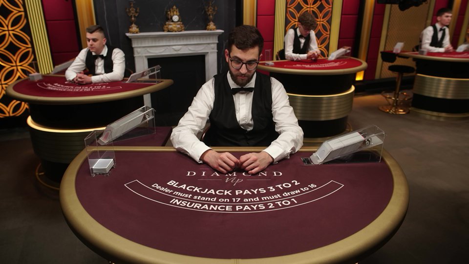 Live preview for Blackjack Diamond VIP